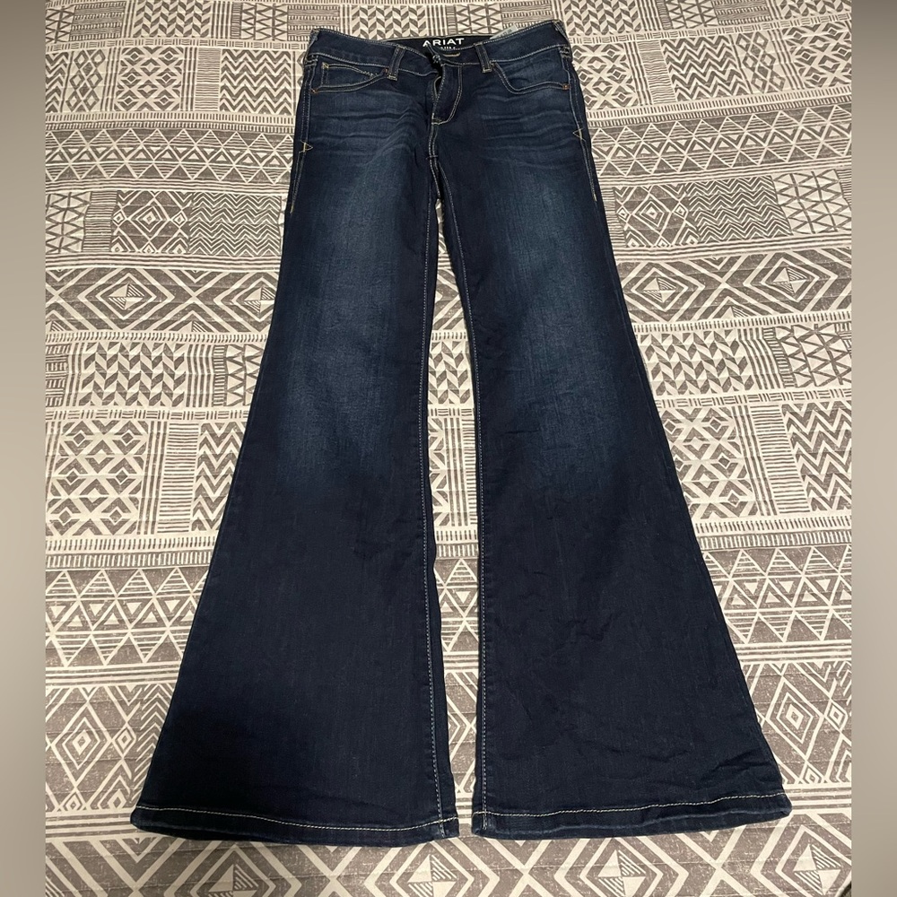 Ariat Perfect Rise Flare Jeans 27S